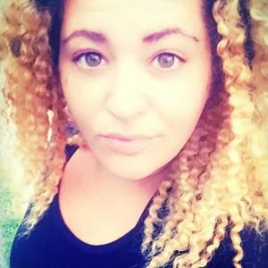 Meet your Posher, Annick